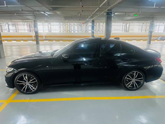 BMW 320i 2.0 16V TURBO GASOLINA M SPORT AUTOMÁTICO BMW 320i 2.0 16V TURBO GASOLINA M SPORT AUTOMÁTICO